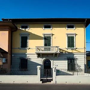 https://villarte.it-tuscanyhotel.com